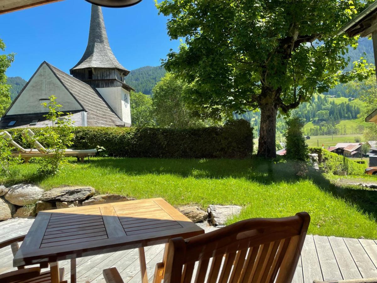 Bed and Breakfast Alpen Charme - Chalet D'Hotes Et Spa Gsteig Exterior foto