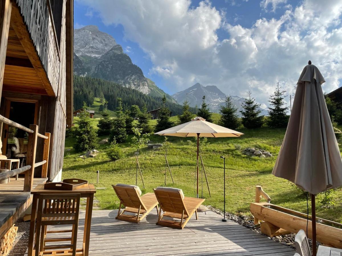 Bed and Breakfast Alpen Charme - Chalet D'Hotes Et Spa Gsteig Exterior foto