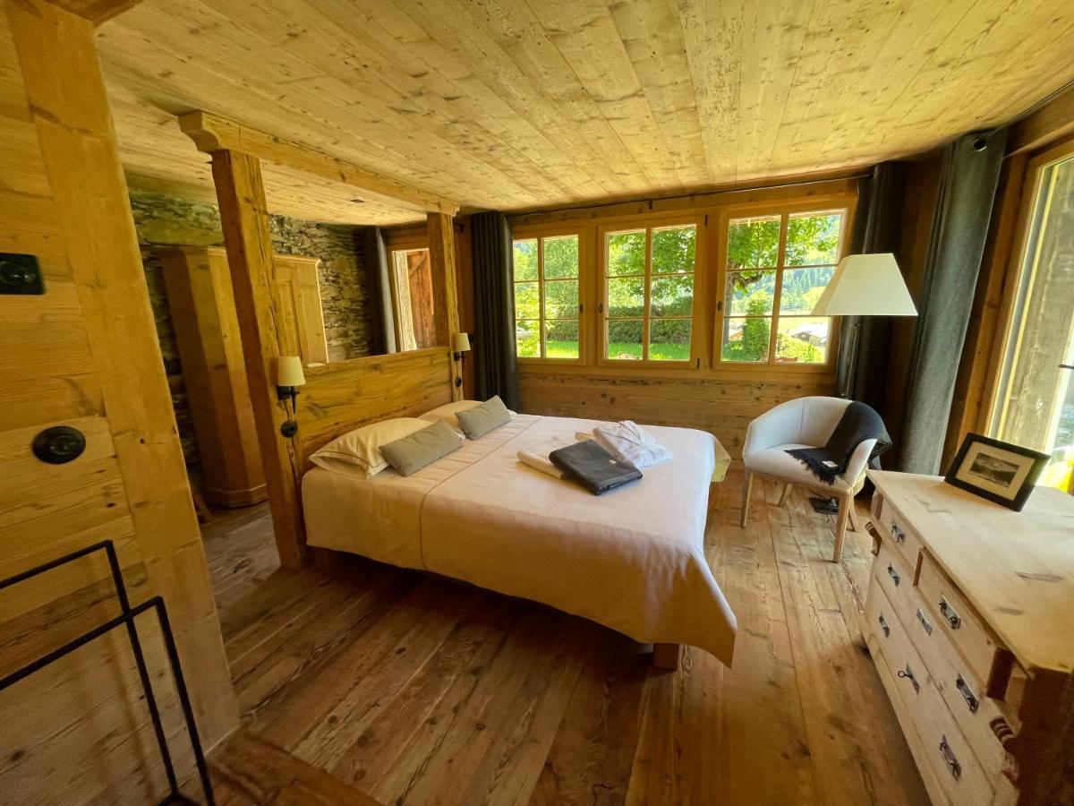 Bed and Breakfast Alpen Charme - Chalet D'Hotes Et Spa Gsteig Exterior foto